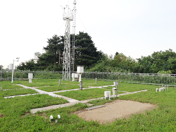 自动气象站 1.jpg