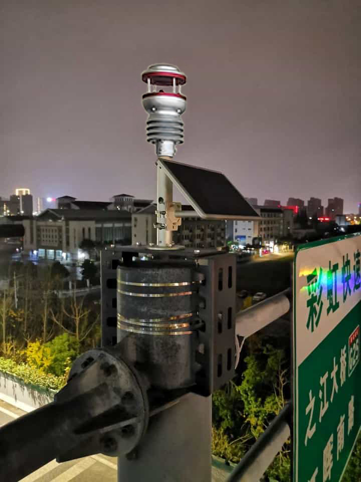 交通气象站项目安装现场