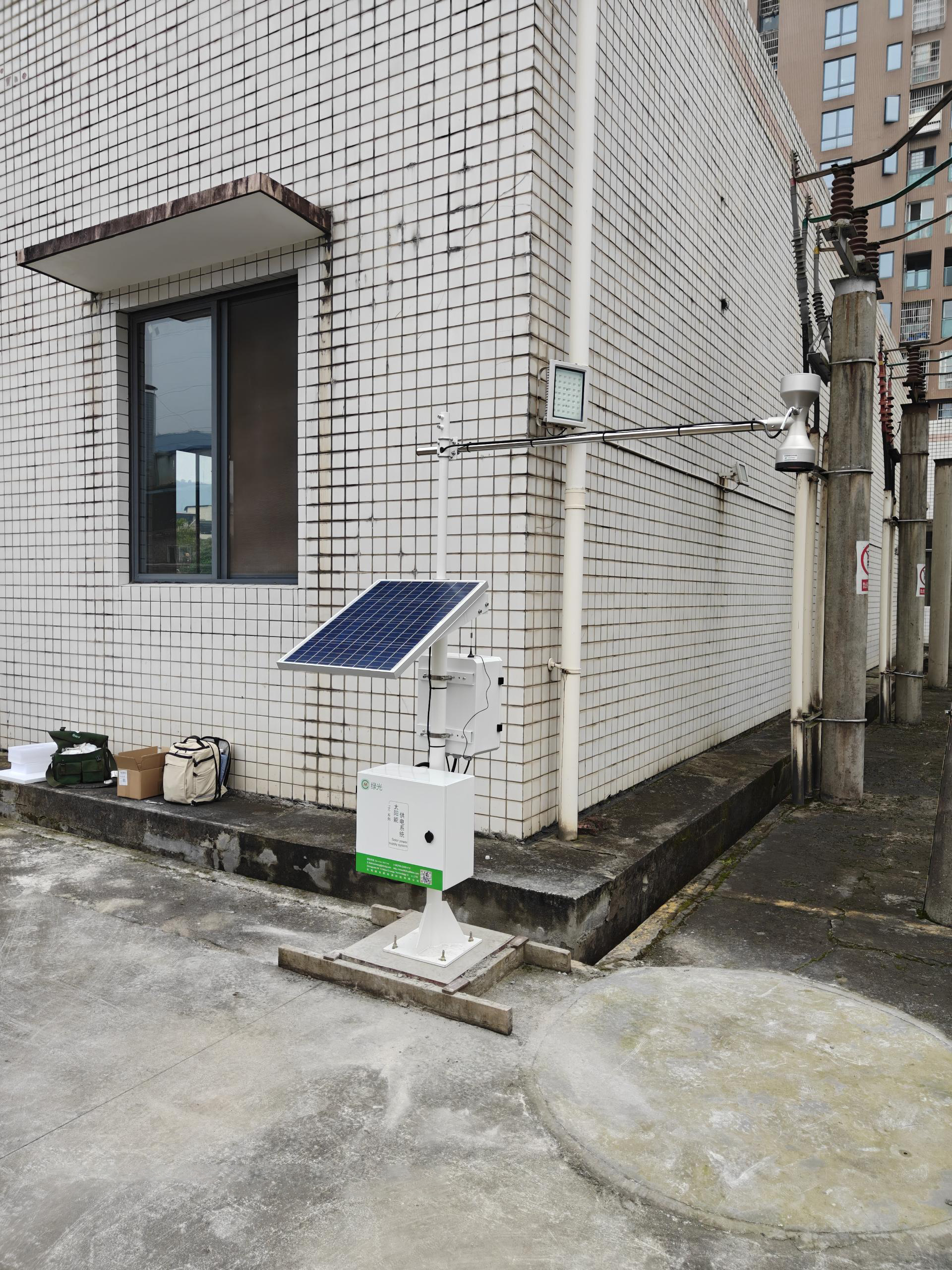 水文水利雷暴雨监测系统项目安装现场