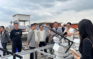 南方电网领导莅临绿光新能源考察 气象站产品获高度认可