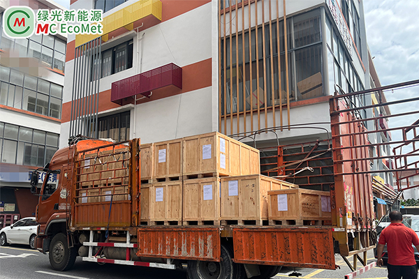 绿光新能源：沙特 R5 1GW 光伏气象站顺利发货，助力中东最大单体光伏电站建设